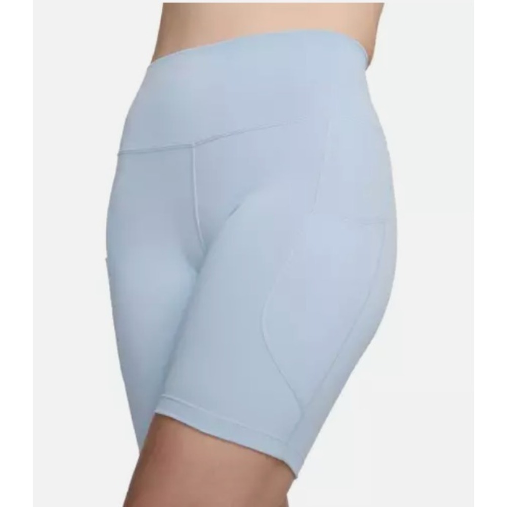 Women's Nike Size XS - 8" High-Waisted Pocketed Biker Shorts